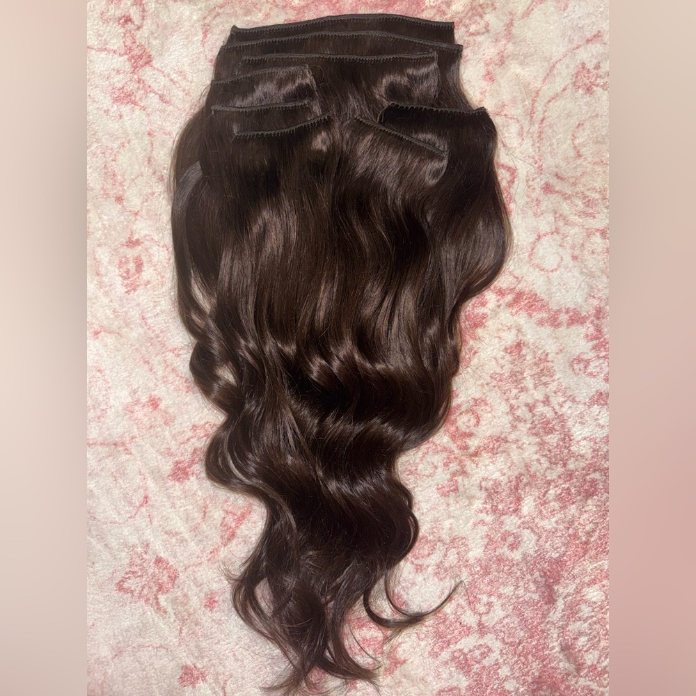 22” Cashmere Hair 8 Piece Clip In extensions- Dark Brown